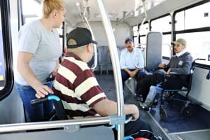 97 mil traslados gratuitos a personas con discapacidad (4)