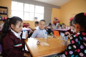 Alista DIF Estatal entrega de desayunos escolares (3)