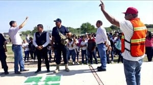 8-macrosimPrensa04