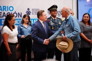 Más de 75 mil adultos terminan su educación básica en el IDEA