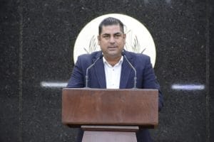 TALADORES 1)