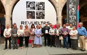 Entrega de libros