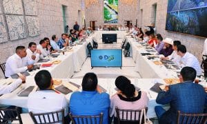 Fotonota Se reúne Aispuro con Legisladores Federales y Alcaldes