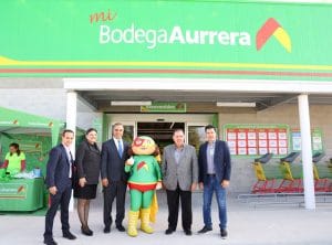 COMUNICADO INAUGURA SALUM NUEVO CENTRO COMERCIAL 4