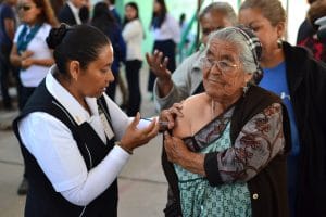 Instalan módulo de vacunación para adultos mayores en HG450