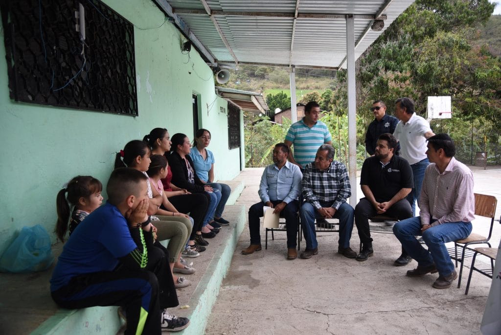 2 Educacion ventana de oportunidades y desarrollo regional