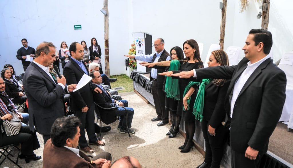 COMUNICADO EMPRESARIOS CONSTITUCIÓN 1