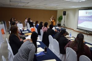 Capacitación constante para instancias municipales de la mujer