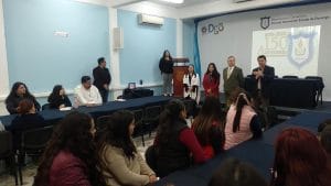 ISMED capacita docentes para prevenir suicidios