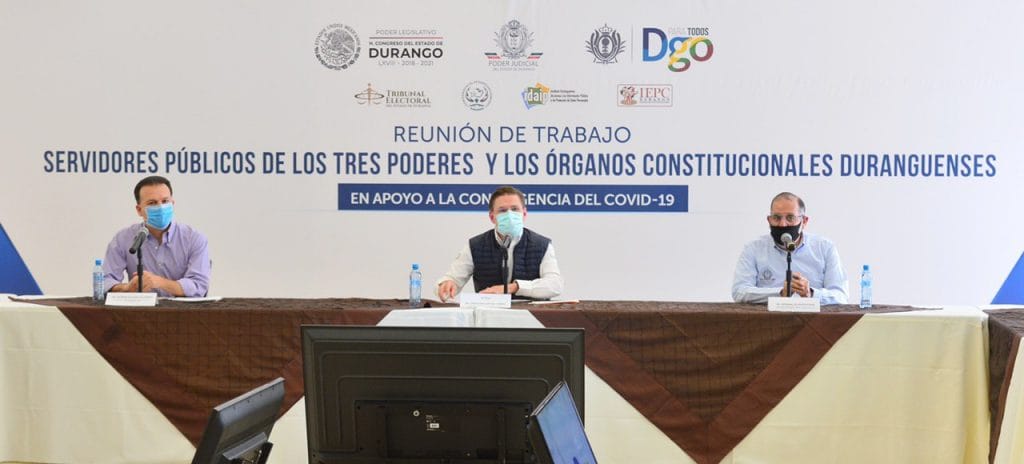 2. Donará Aispuro 50% de su salario