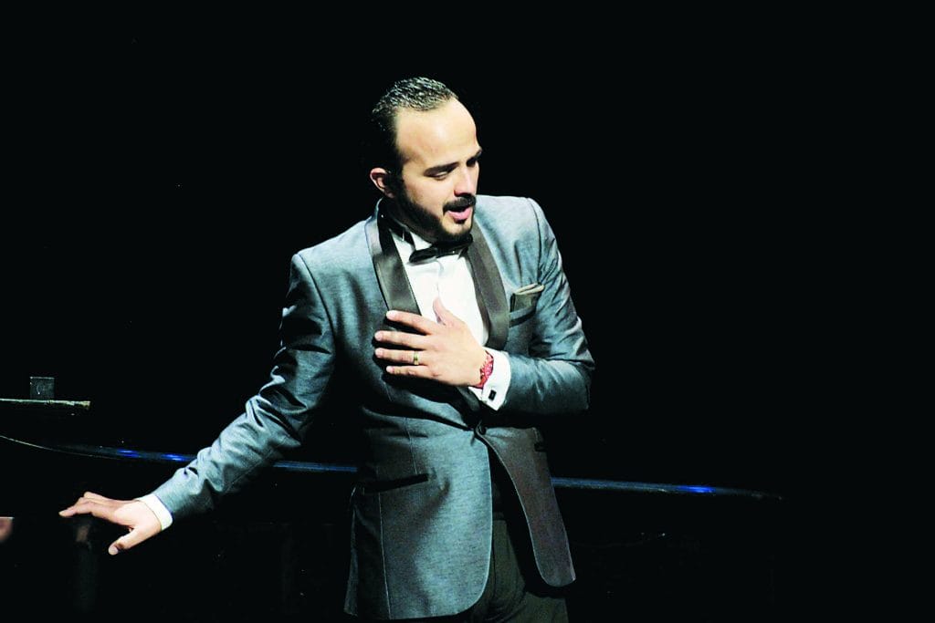 Christopher-Hernández