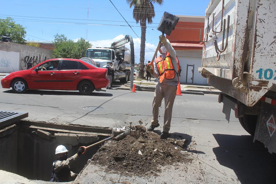 COMUNICADO RETIRO DE TONELADAS DE BASURA INFRA PLUVIAL 2