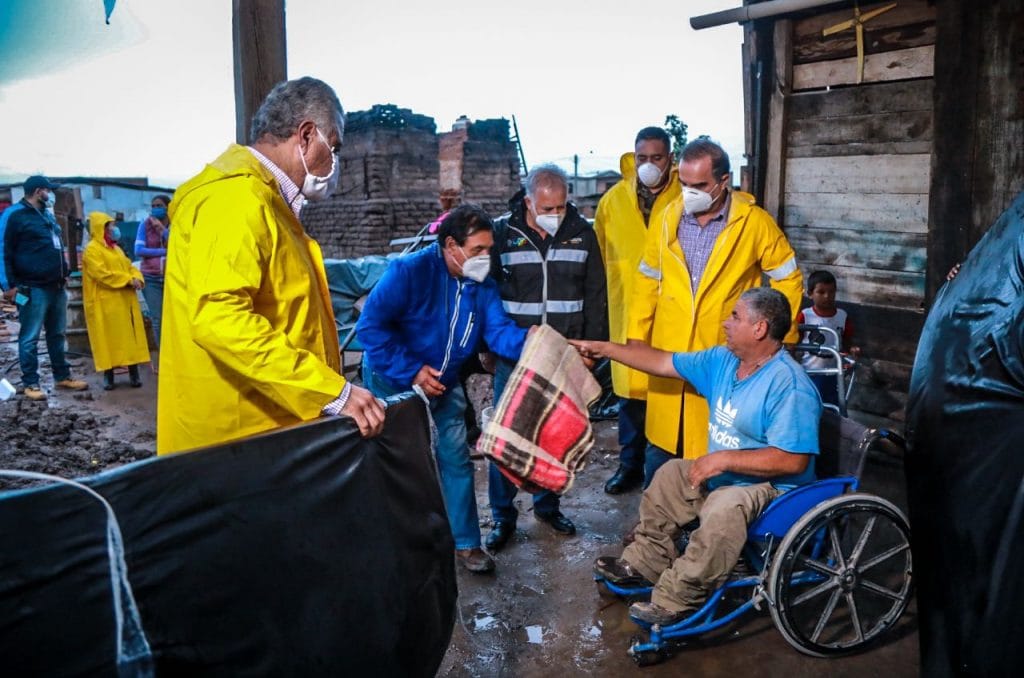 COMUNICADO LLEVA SALUM APOYOS A FAMILIAS AFECTADAS POR LLUVIAS 3