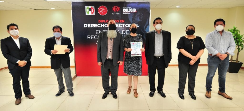 Diplomado PRI_UAD fomenta cultura política