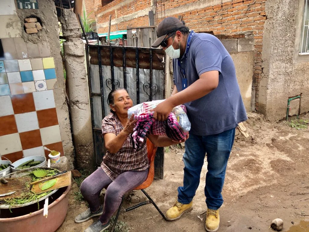 Distribuye DIF Estatal más de 5 mil apoyos a familias afectadas por lluvias (1)