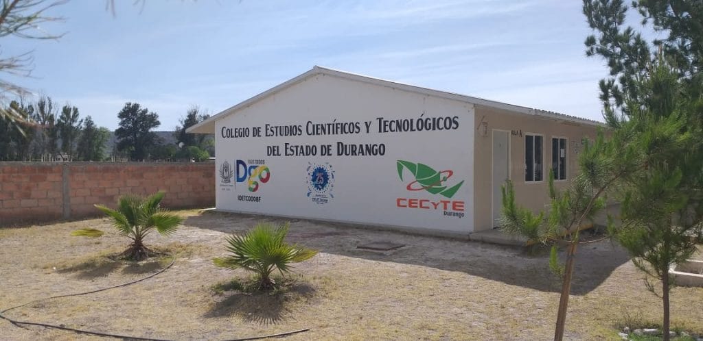 Mejoran infraestructura de 25 planteles del CECyTED (1)