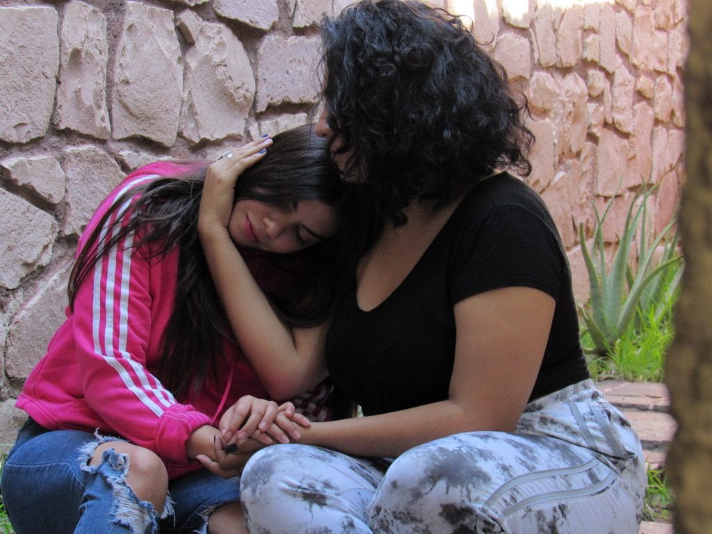 Importante promover interacción positiva y salud mental en adolescentes