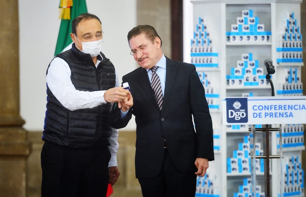 Ofrece Aispuro cuidar la salud, construir más obra y mejorar la economía en 2021 (2)