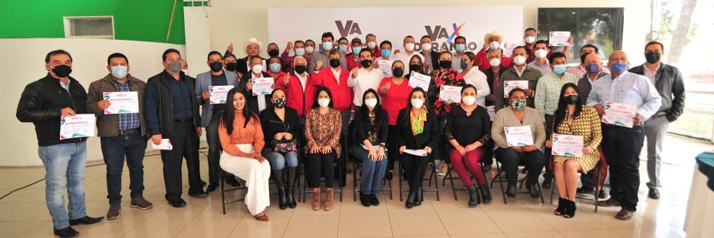 Reconoce PRI a sus cuadros
