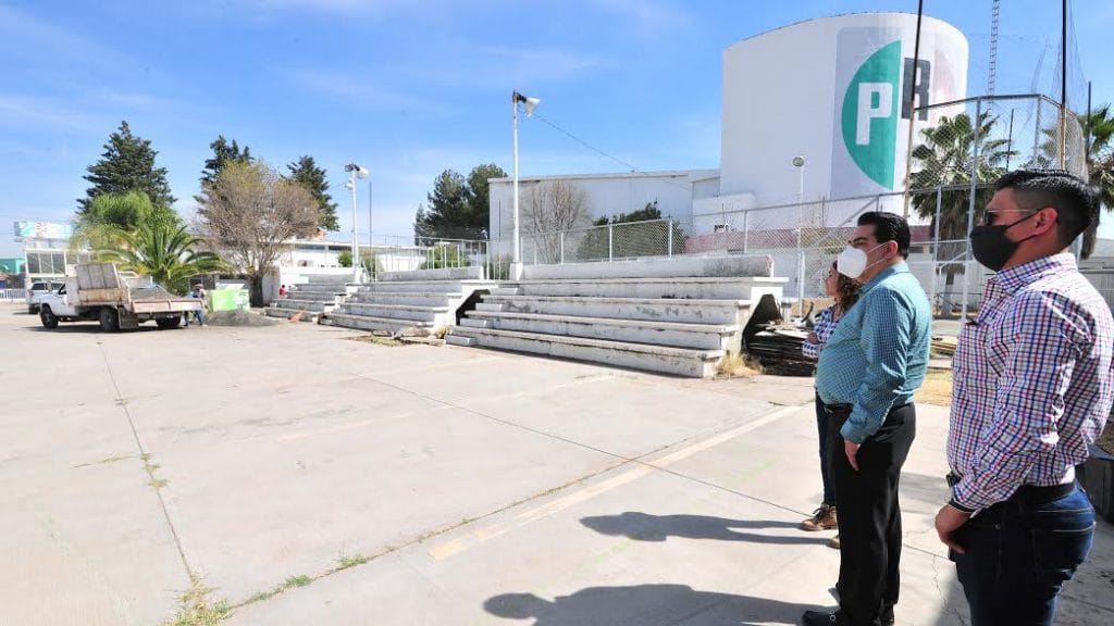 Rescata PRI cancha de futbol rápido