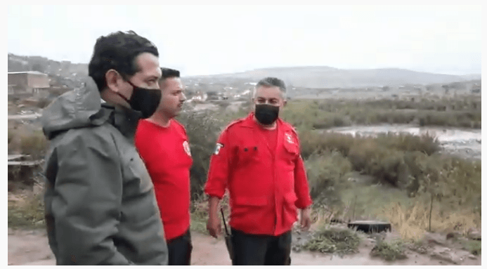 Héctor Flores Ávalos, recorre las inmediaciones de la Presa del Hielo