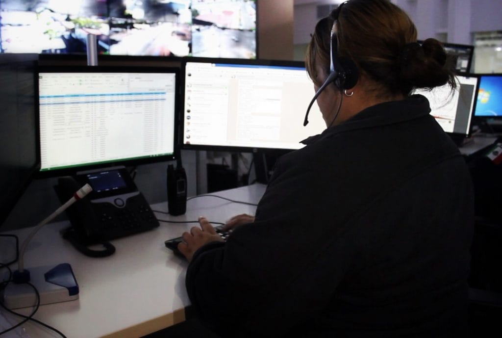 Policía Cibernética 01