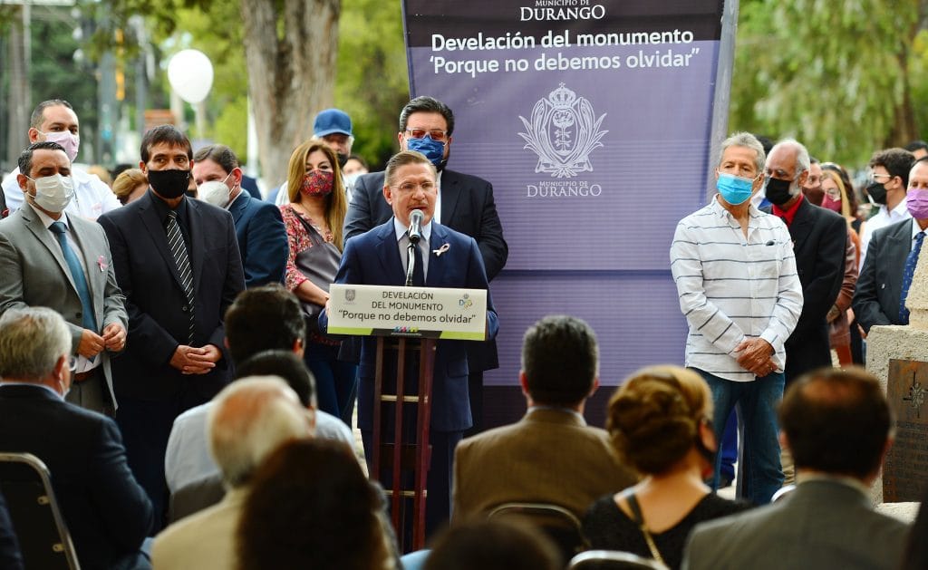 Develacion-de-Monumento-Vendran-tiempos-mejores-06