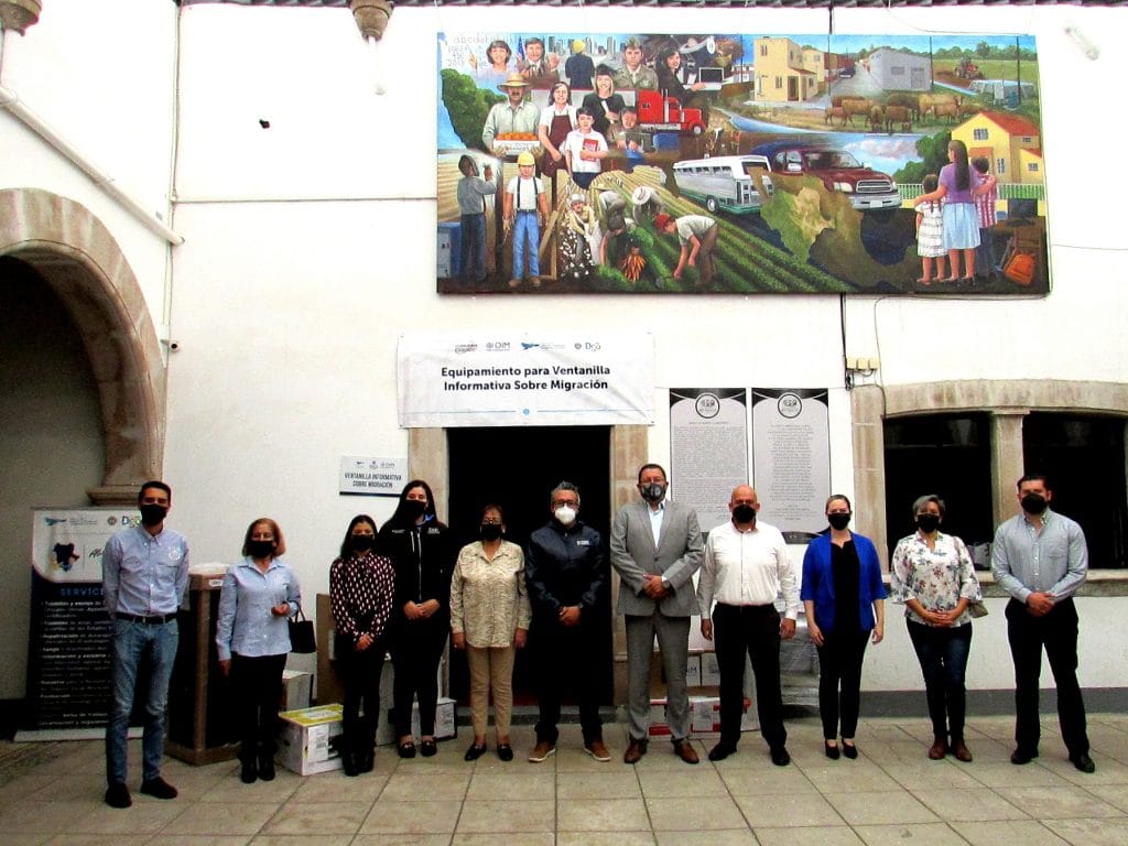 Equipan-ventanilla-informativa-Organizacion-Internacional-para-Migraciones-2