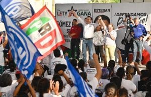 La-delincuencia-se-topara-con-pared-con-Lety-y-Esteban3