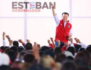Se-reportan-listos-miles-de-duranguenses-para-defender-a-Durango1