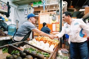 Comedores-y-agua-para-todos-seran-una-realidad-con-Tono-Ochoa2