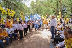 Mas-y-mejores-apoyos-a-mezcaleros-y-al-turismo-de-Durango-Esteban3