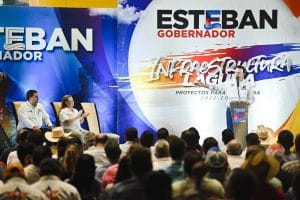 Presenta-Esteban-ambicioso-proyecto-de-infraestructura-para-La-Laguna2