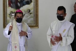 Bendicion-Casa-hogar-del-sacerdote1