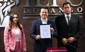 Vamos-a-hacer-un-gran-gobierno-para-Durango-Esteban-Villegas