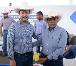 07_03_22_Santiago_Papasquiaro_Entrega_de_semilla_Chinacates_0015