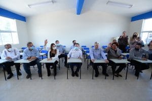 MEDIOS-Entrega_de_3_aulas_a_Escuela_de_nueva_creación-2
