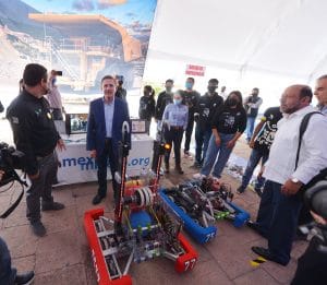 08-25-22-Inauguracion-Expo-Minera-en-Paza-IV-Centenario-0014