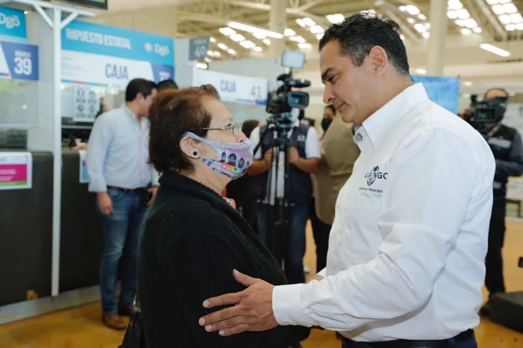Apoyamos-el-bolsillo-de-los-duranguenses-y-ponemos-chula-la-casa-Tono-Ochoa