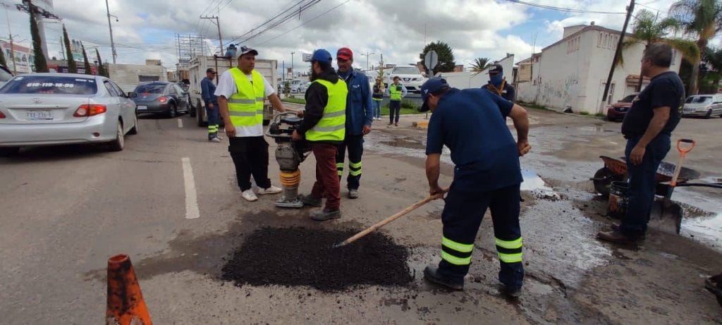 ¡Vamos-con-tono-contra-los-baches-1