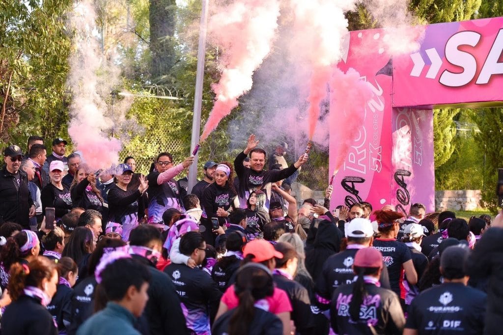 Durango-unio-lazos-para-salvar-vidas-con-la-Marea-Rosa-5K-4