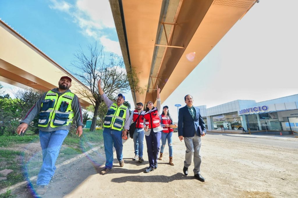 Revisa-Gobierno-de-Esteban-obra-del-Puente-Francisco-Villa-1