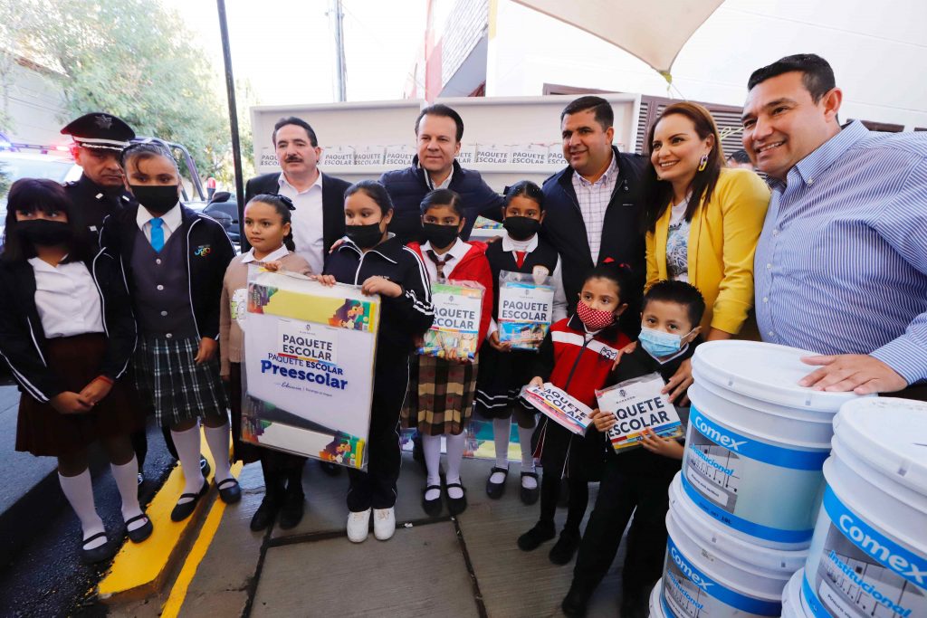 En-Lerdo-Esteban-fortalece-la-seguridad-escuelas-y-propicia-obras-3