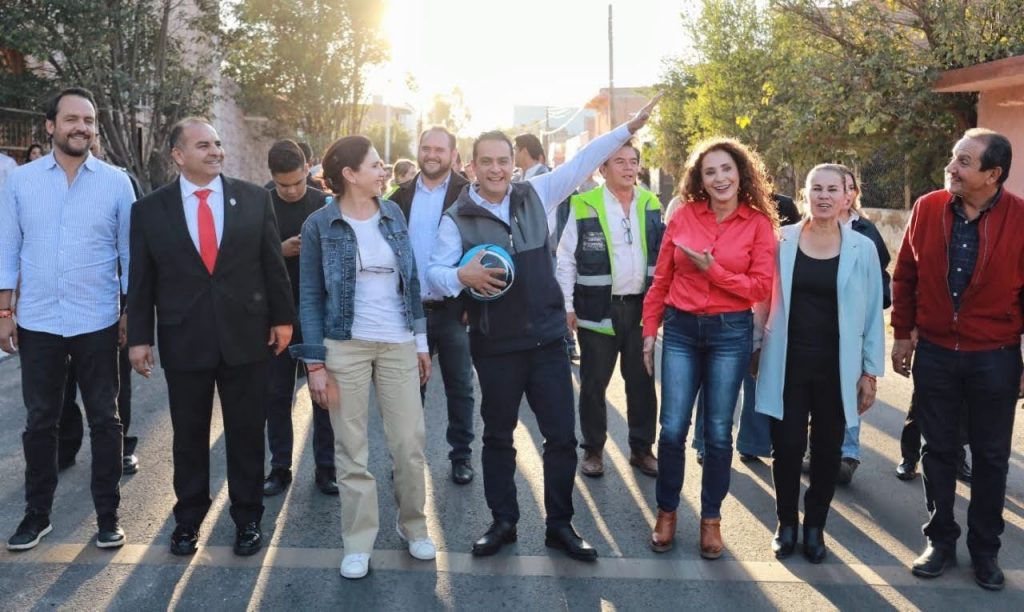 Golazo-de-Tono-Ochoa-en-la-Teresa-de-Calcuta-2