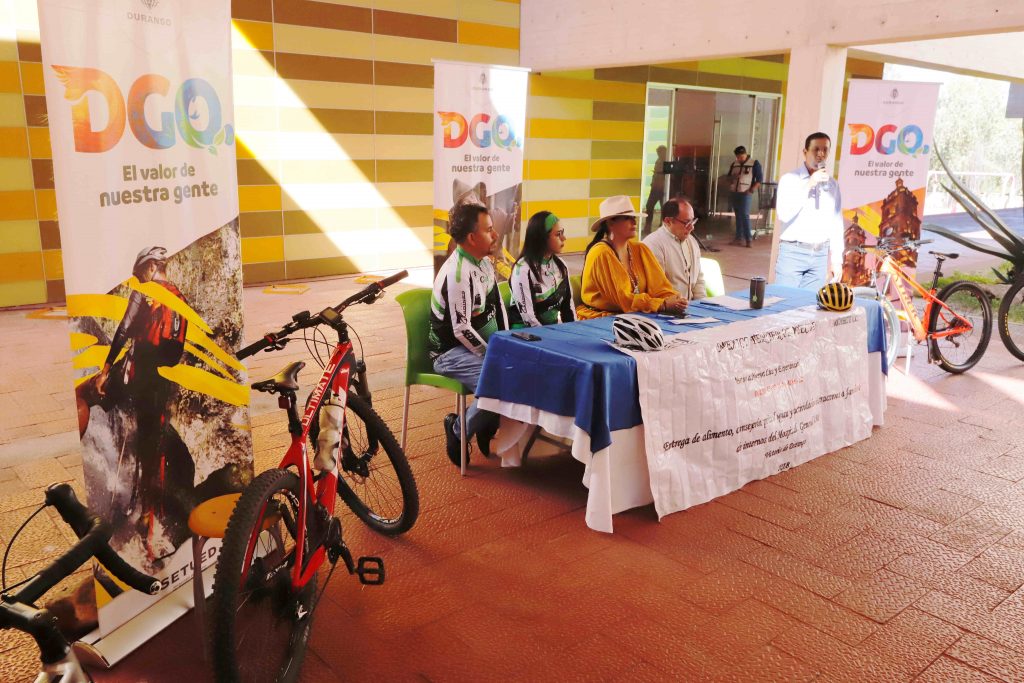 Todos-a-rodar-a-Nombre-de-Dios-para-ayudar-a-los-mas-vulnerables-3