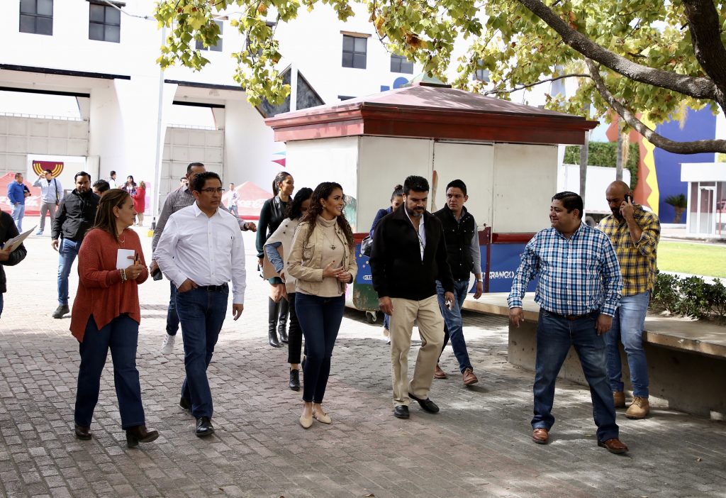 vamos-todos-a-disfrutar-y-apoyar-en-la-Kermesse-de-la-Familia