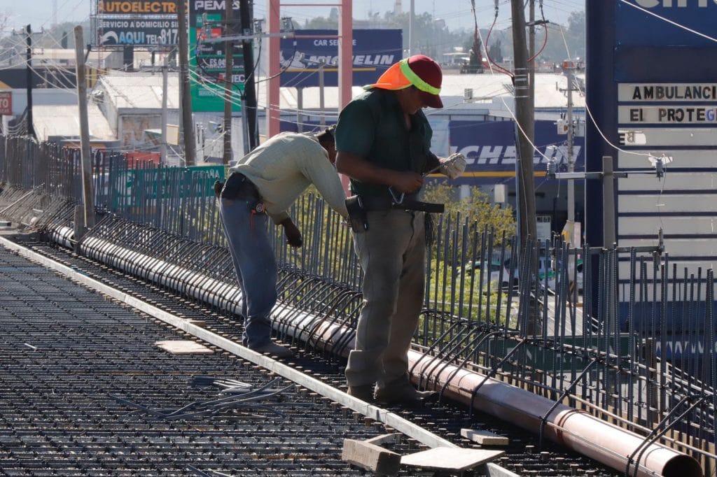 Aceleran-trabajos-del-puente-Francisco-Villa-buscan-terminarlo-este-mes-3