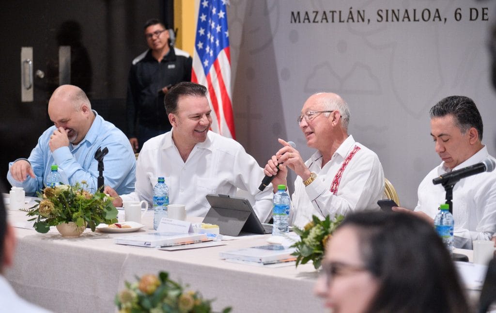 Hay-confianza-en-Durango-Sinaloa-y-Coahuila-para-convertirse-en-corredor-economico-aliado-de-EEUU-4