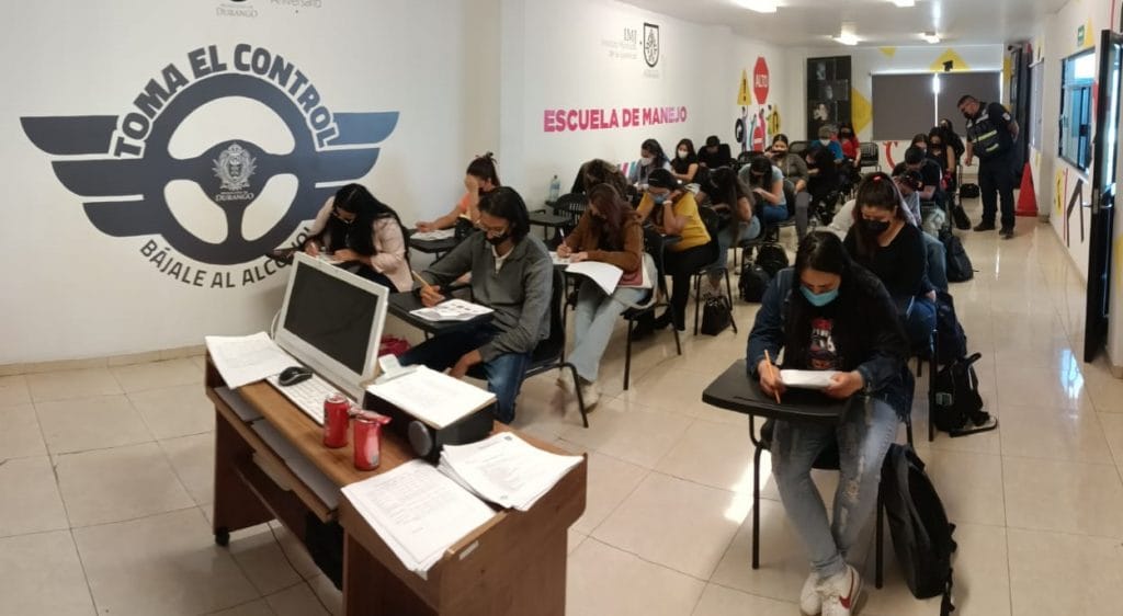COMUNICADO ESCUELA JUVENTUD