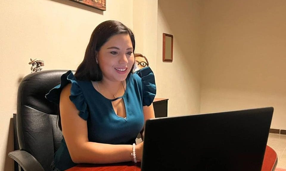 Eficiente y transparente, el uso de recursos con Toño Ochoa Minka Hernández